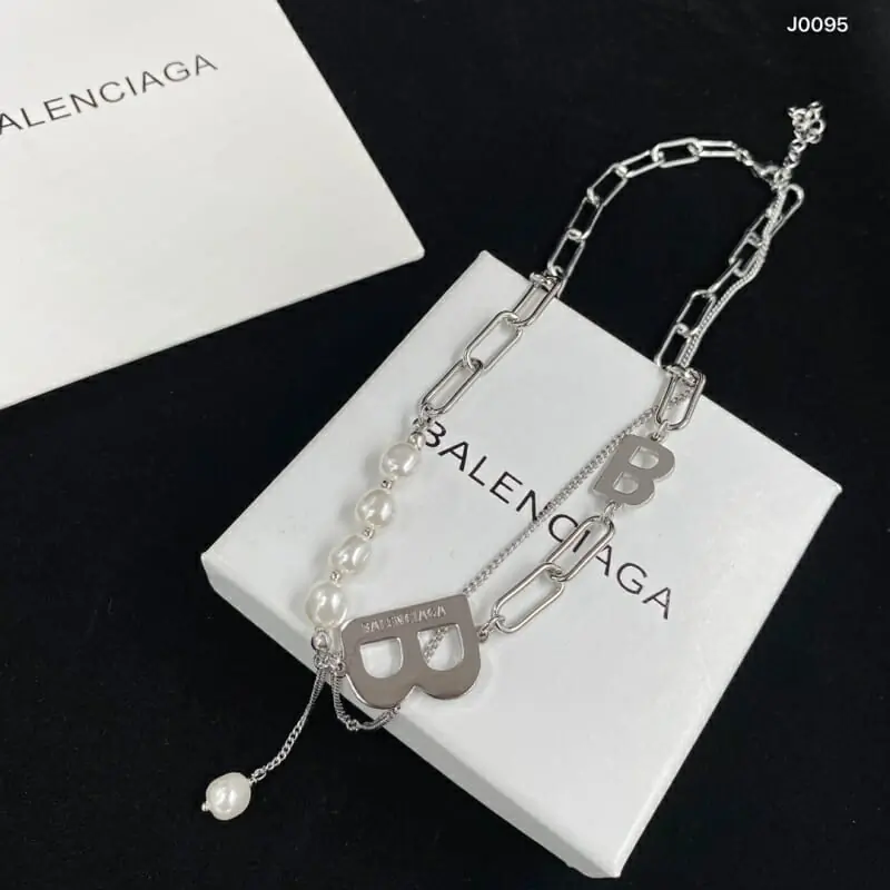 balenciaga collier pour femme s_12240503